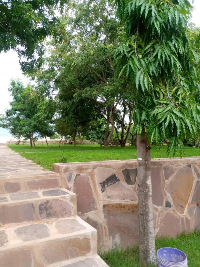 קיגומה Coast View Resort מראה חיצוני תמונה