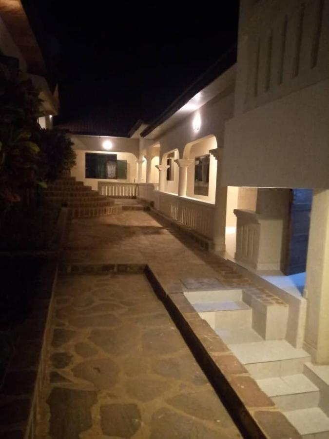 קיגומה Coast View Resort מראה חיצוני תמונה