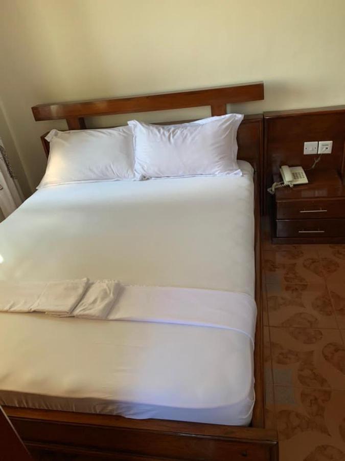 קיגומה Coast View Resort מראה חיצוני תמונה